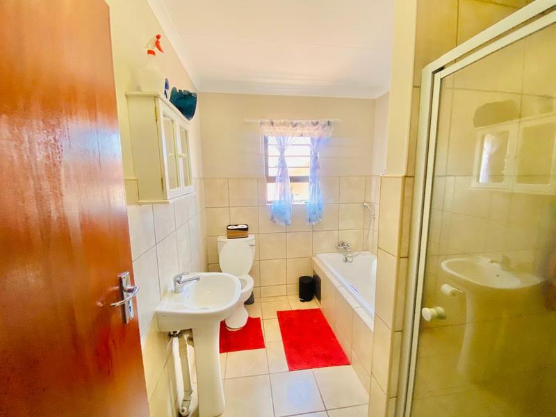 To Let 2 Bedroom Property for Rent in Kathu Northern Cape
